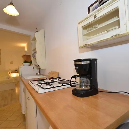 La Dolce Vita Studio Apartment